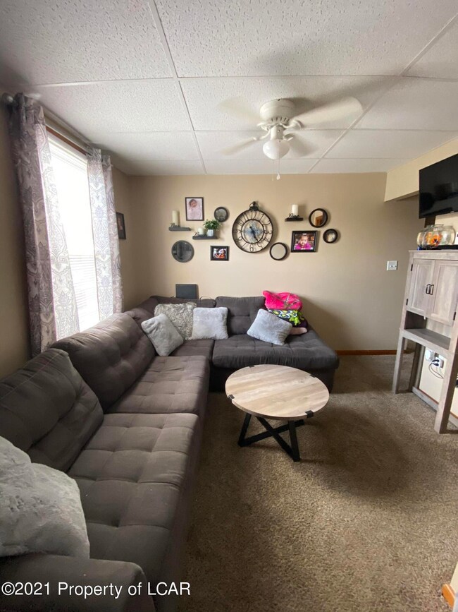 114 Union St unit 116, Taylor, PA 18517 - photo 5