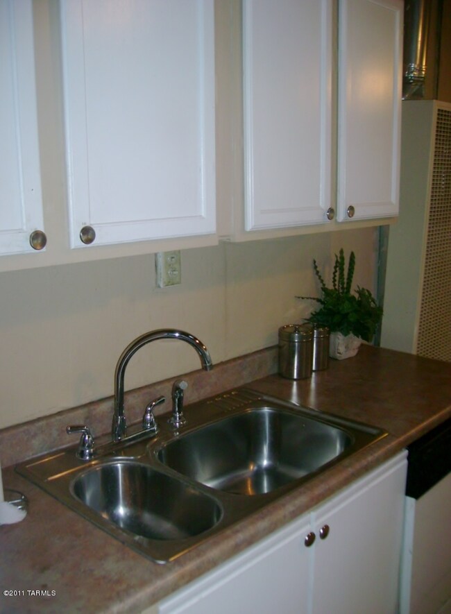 Kitchen 3