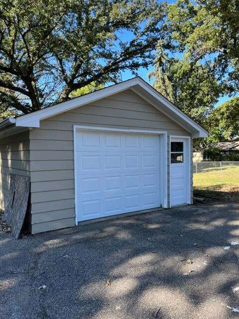 1016 Summit Ave, New Ulm, MN 56073 - photo 7