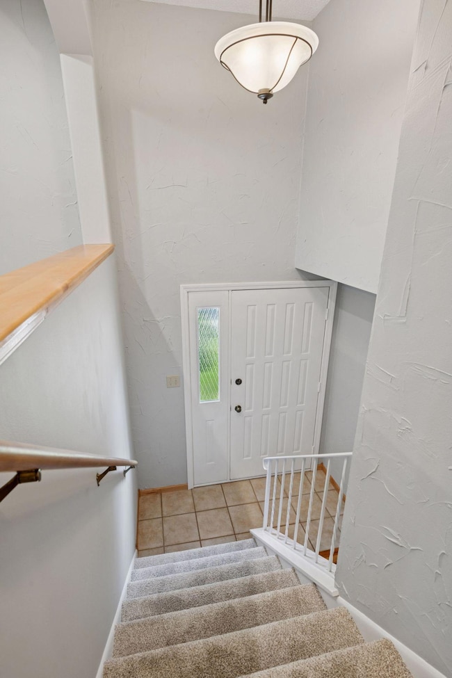 11115 Vessey Cir, Bloomington, MN 55437 - photo 5