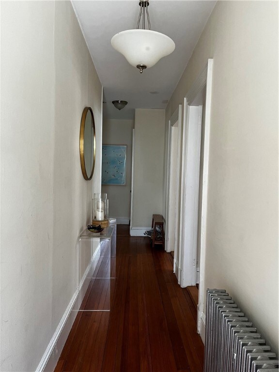 11 Brooks Ave unit 1, Newport, RI 02840 - photo 2