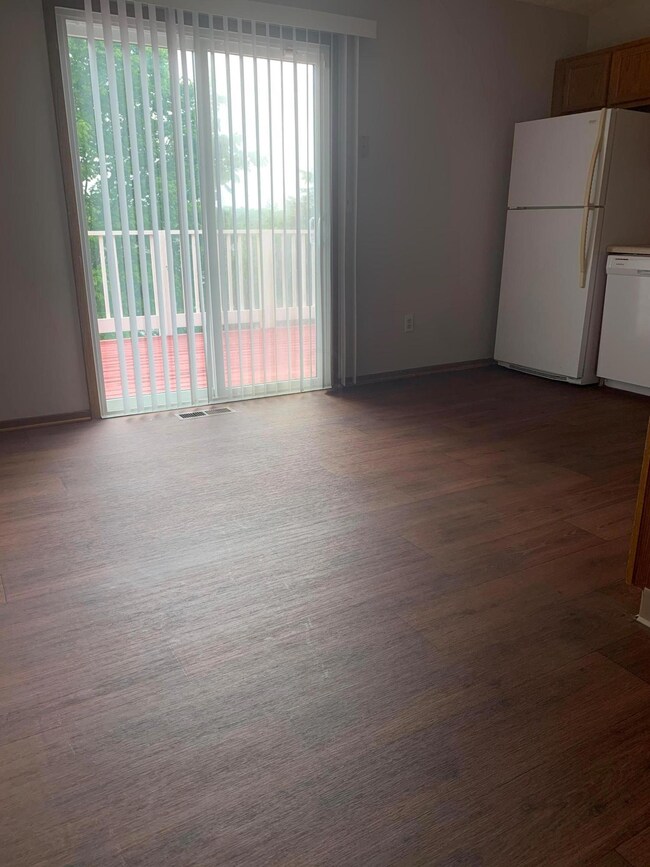 4080 Plateau St, Columbus, OH 43207 - photo 5