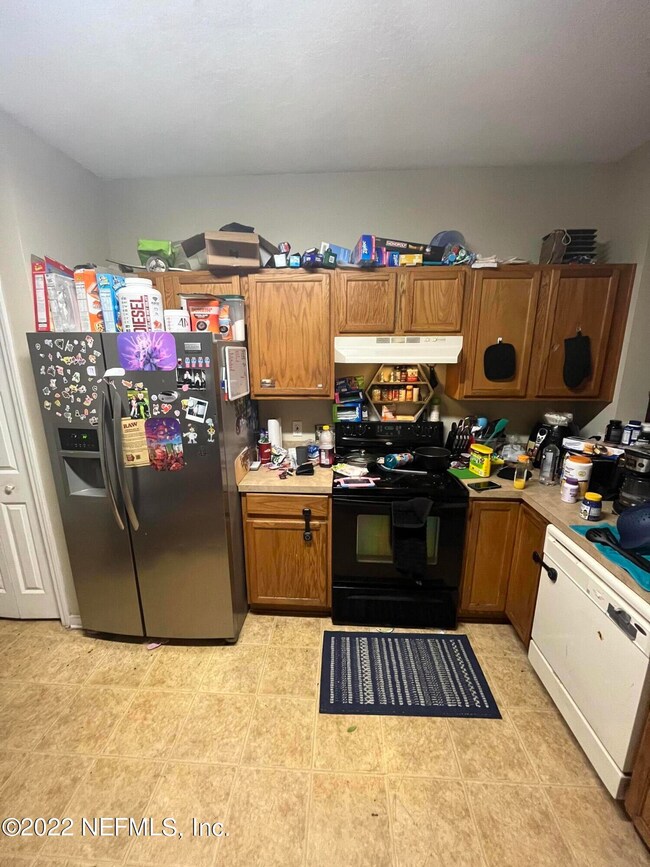 7855 Melvin Rd, Jacksonville, FL 32210 - photo 3