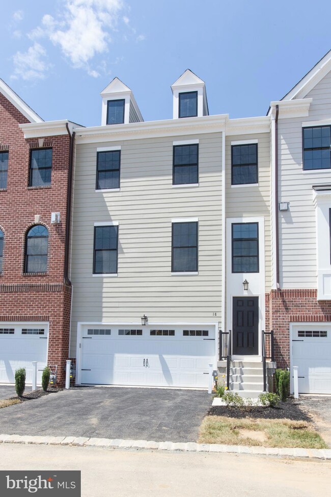 18 Parkview Cir, Wayne, PA 19087 - photo 2