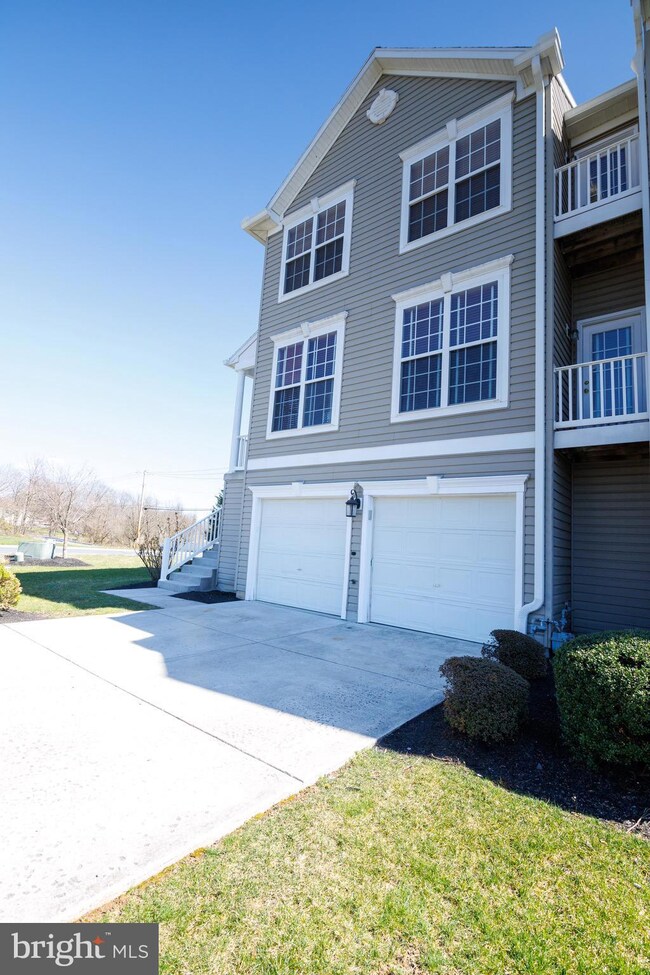 100 Brook Meadow Dr, Mechanicsburg, PA 17050 - photo 3