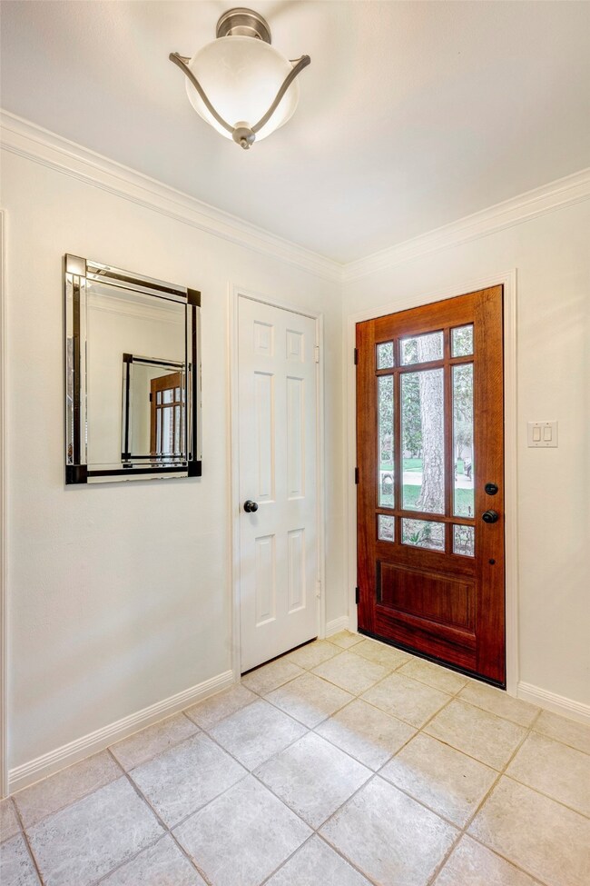 12218 Broken Arrow St, Houston, TX 77024 - photo 4