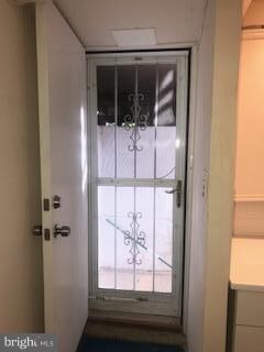 3129 Woodring Ave unit B, Parkville, MD 21234 - photo 5