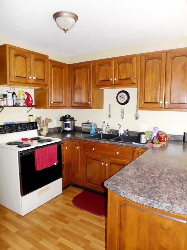 66 Weld St, Dixfield, ME 04224 - photo 4