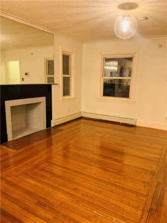 139 Byfield St, Providence, RI 02905 - photo 2