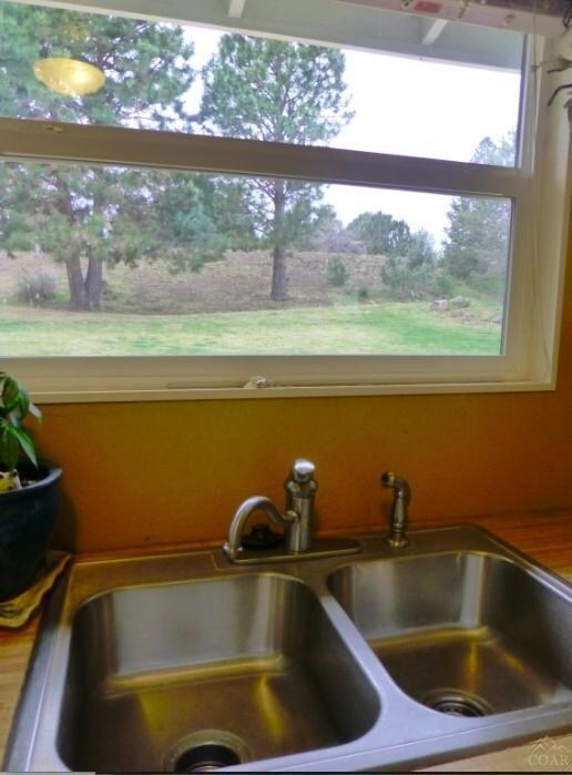 unlisted-address, Bend, OR 97702 - photo 4