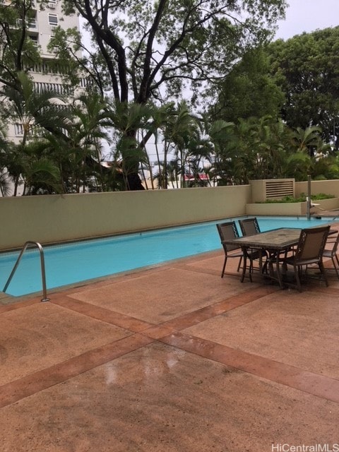 HEATED POOL