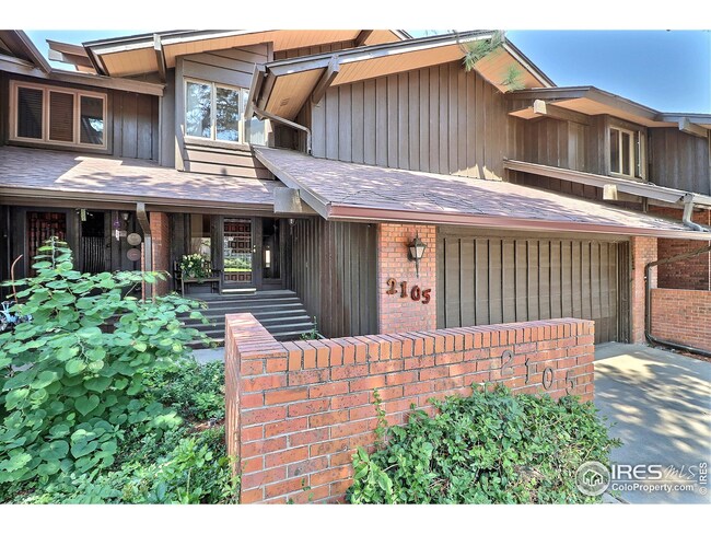 Private Front Entrance Welcomes Family and Friends