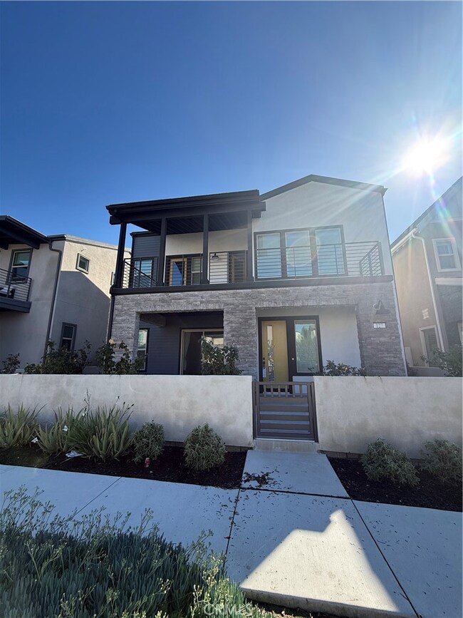 127 Bosal, Irvine, CA 92618 - photo 2