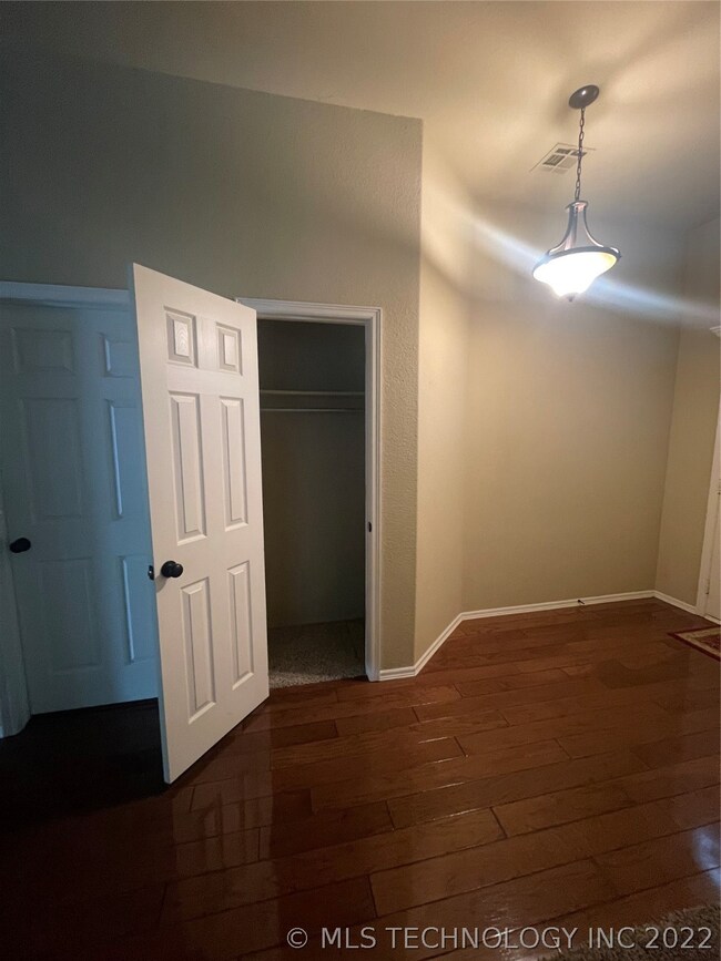 4484 S 202nd East Ave, Broken Arrow, OK 74014 - photo 6