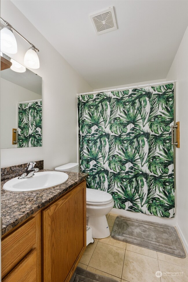 22043 Plateau Ct SE, Yelm, WA 98597 - photo 3