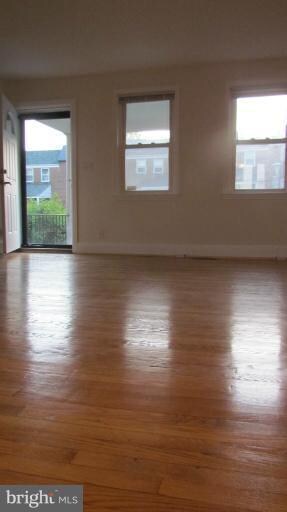 1009 Lyndhurst St, Baltimore, MD 21229 - photo 6