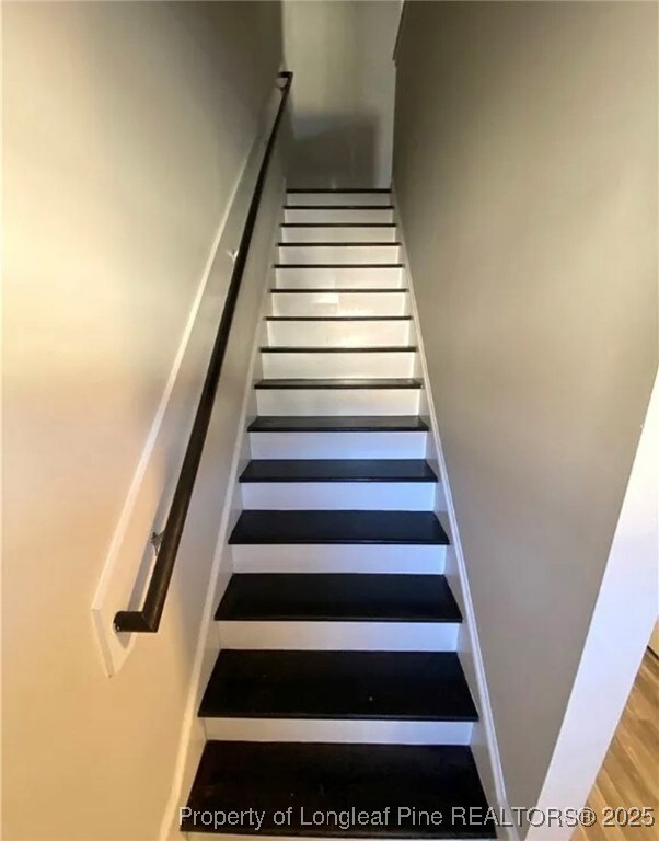 2539 Gardner Park Dr, Fayetteville, NC 28304 - photo 6