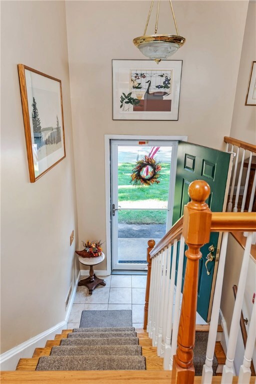 12 Lisa Ann Cir, Greenville, RI 02828 - photo 4