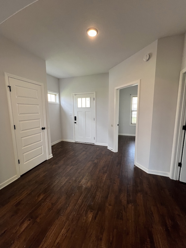 660 Elm St, Clarksville, TN 37040 - photo 4