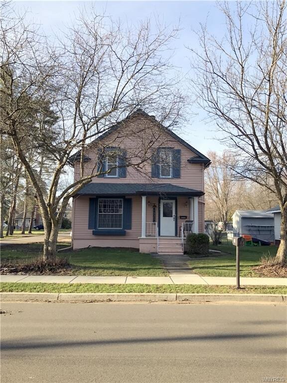 EXTERIOR FRONT