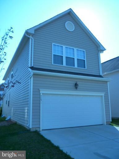 715 Macdill Rd, Middle River, MD 21220 - photo 2