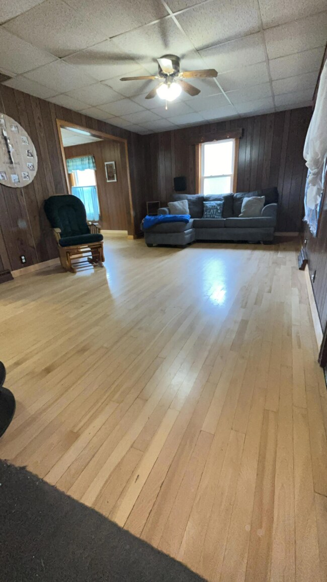 14 Highland Ave, Dixfield, ME 04224 - photo 4