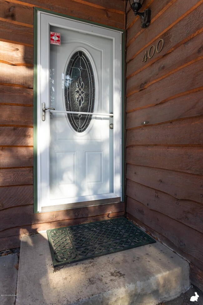 6_EntranceExterior