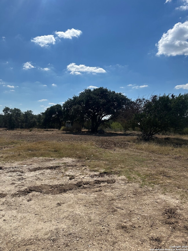 395 Rohrbuch Rd, Pipe Creek, TX 78063 - photo 5