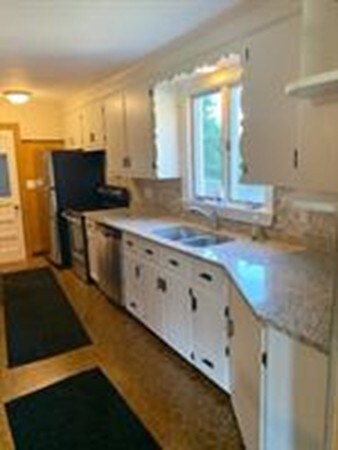 81 Prospect Heights, Milford, MA 01757 - photo 6