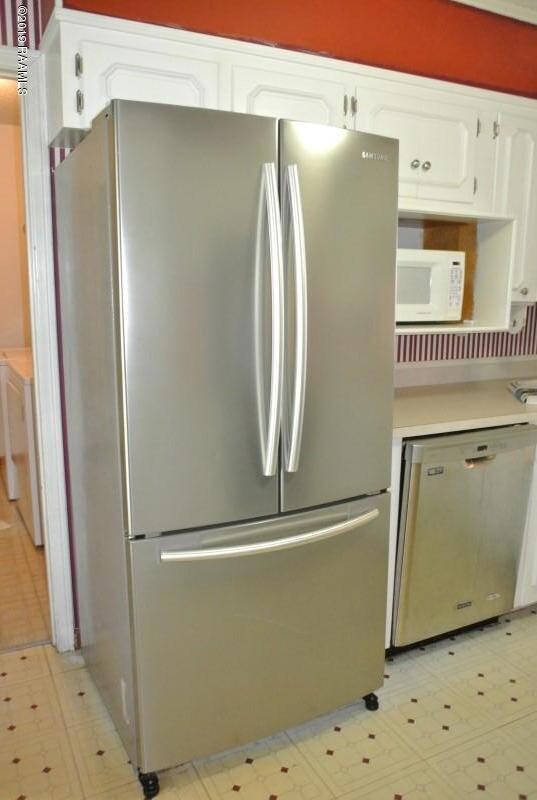 Stainless Appliances