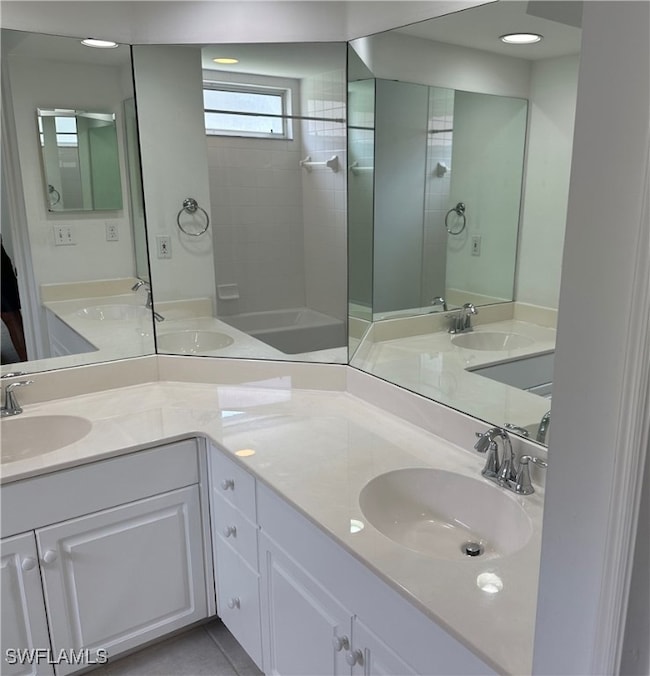 285 Waterside Cir unit 2-102, Marco Island, FL 34145 - photo 6