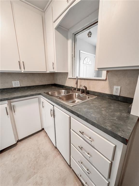 2310 S Hall Rd, Independence, MO 64052 - photo 7