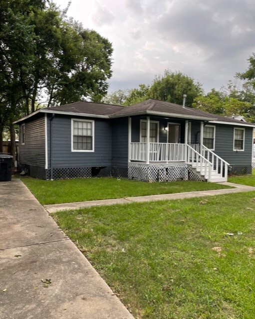 6517 Shotwell St, Houston, TX 77028 - photo 3