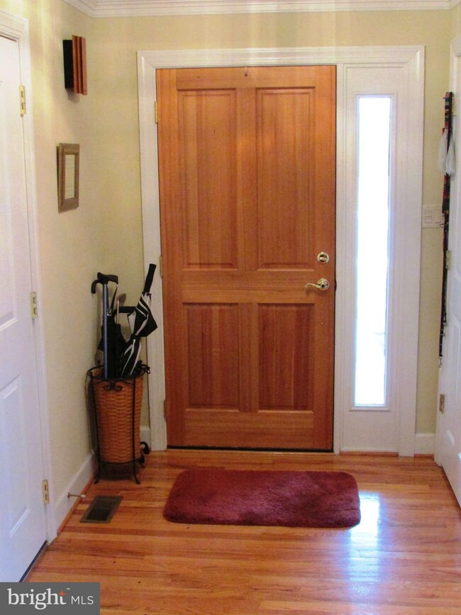 153 Daniel Ct, Strasburg, VA 22657 - photo 3