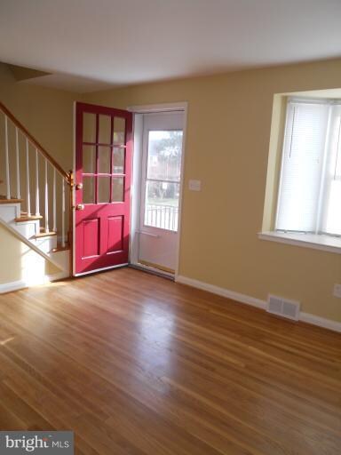 1402 Cedarcroft Rd, Baltimore, MD 21239 - photo 3