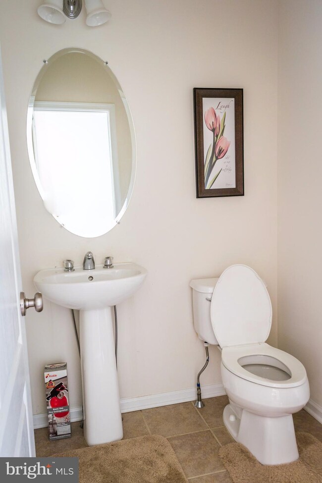 25619 America Square, South Riding, VA 20152 - photo 5