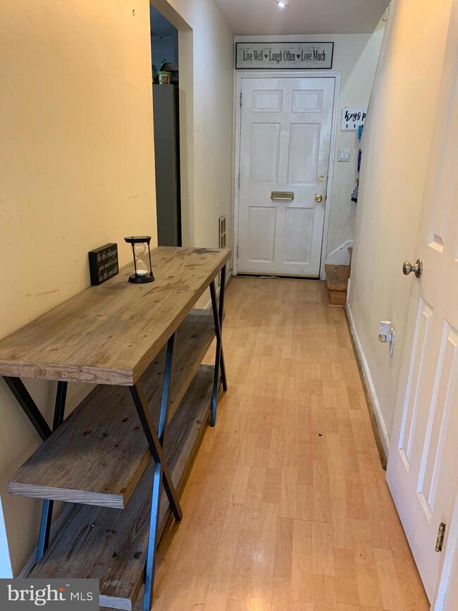 409 N Beauregard St unit 409, Alexandria, VA 22312 - photo 2