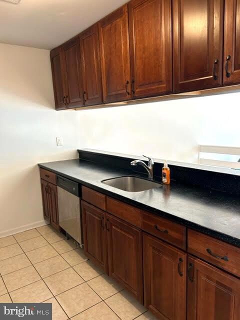 205 Wendover Dr unit 158-B, Norristown, PA 19403 - photo 3