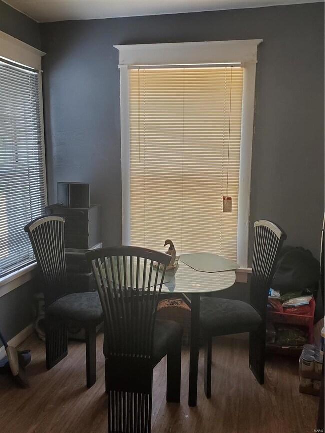 3919 N Euclid Ave, Saint Louis, MO 63115 - photo 4