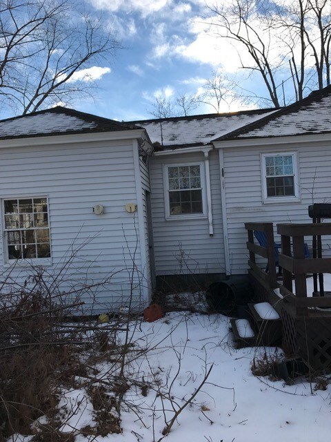 53 Decatur Rd, Portsmouth, NH 03801 - photo 5