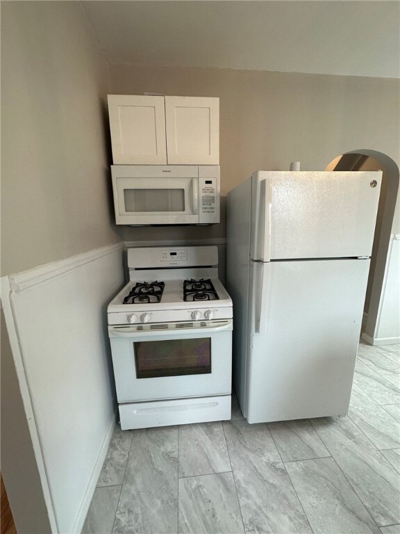 236 Bernice Ave, Woonsocket, RI 02895 - photo 5