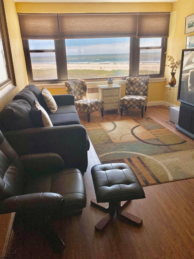 Warwick Condominiums unit 524, Atlantic City, NJ 08401 - photo 5