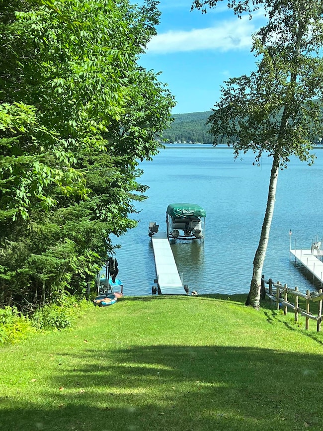 Shared ROW & Dock to the Lake