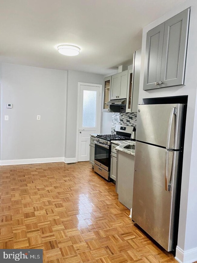 1810 S 17th St unit 1, Philadelphia, PA 19145 - photo 5