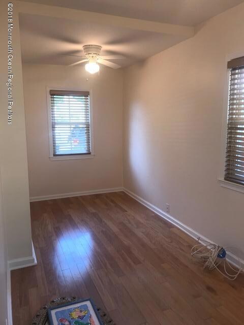 23 Essex St, North Middletown, NJ 07748 - photo 5