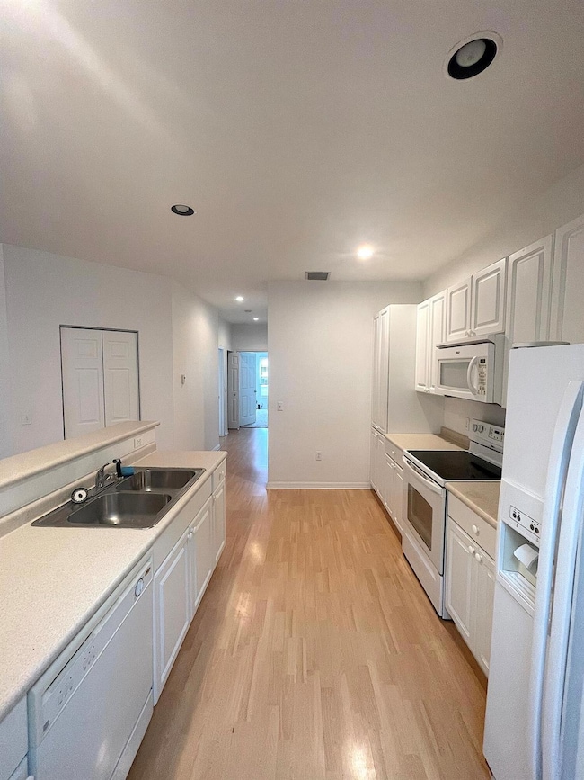 1791 Lakefront D1 Blvd unit 1, Fort Pierce, FL 34982 - photo 6