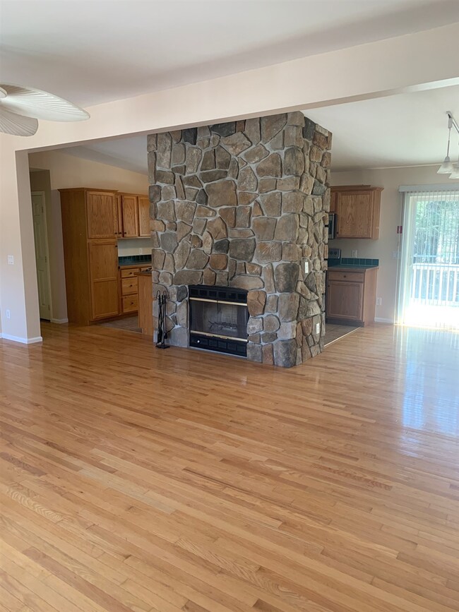 38 Port Wedeln Rd, Wolfeboro, NH 03894 - photo 6