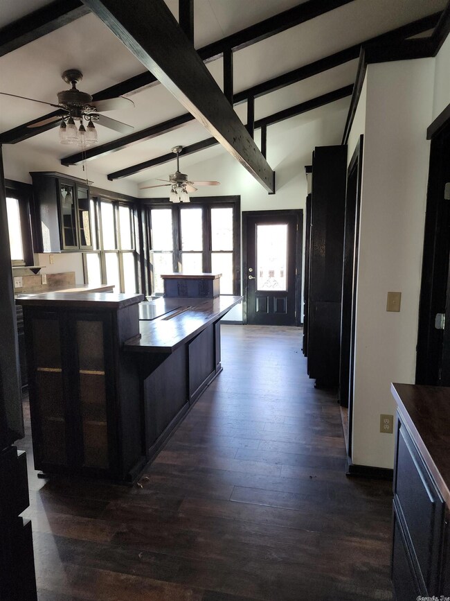 6111 Garrison Rd, Little Rock, AR 72223 - photo 4