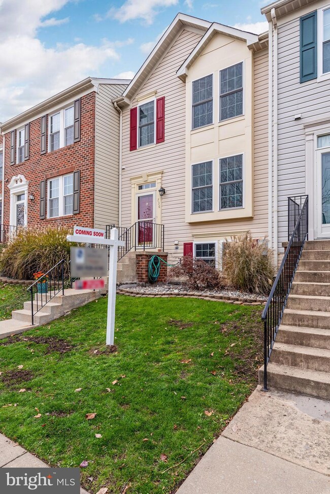 736 Pine Drift Dr, Odenton, MD 21113 - photo 2