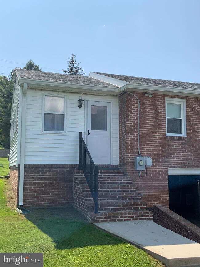 25476 Military Rd, Cascade, MD 21719 - photo 5